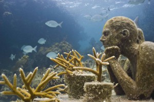 La-jardinera-de-la-esperanza-Nizuc-by-Jason-deCaires-Taylor-Sculpture