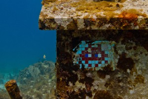 Urban-Reef-House-II-Underwater-sculpture-Jason-DeCaires-Taylor